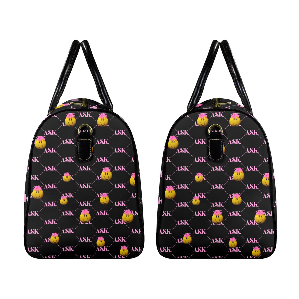 LITA WEEKENDER WEB ASK-FUNNY FACE